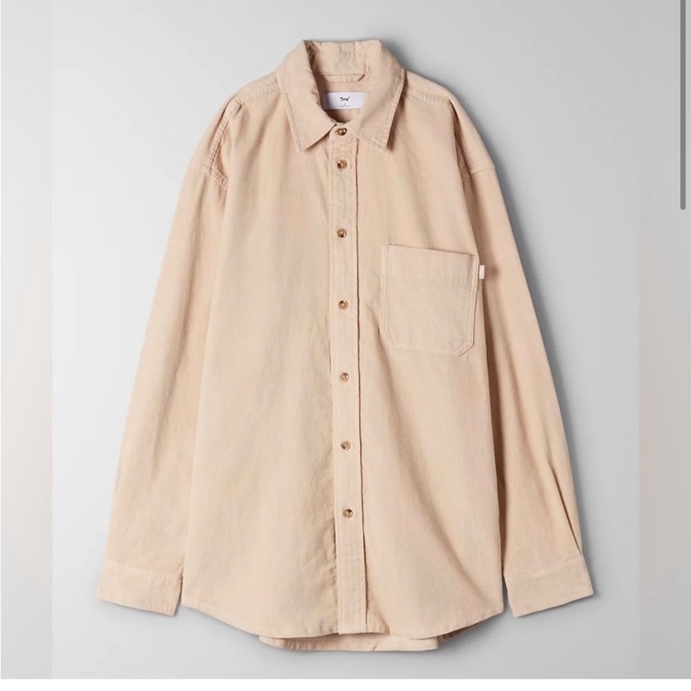 Aritzia Tna Ludlow Button-Up. Size 2